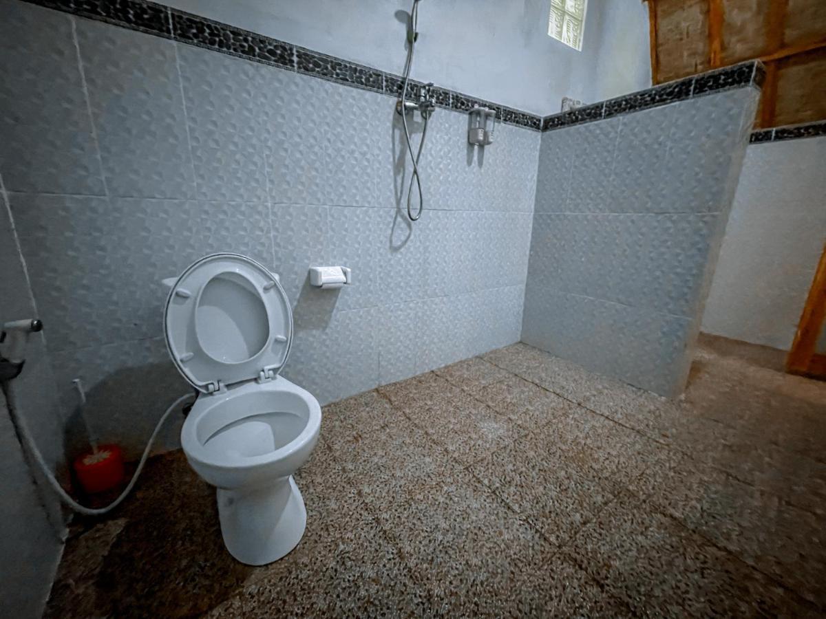 Mertha Sari Resto & Bungalow Klungkung Экстерьер фото