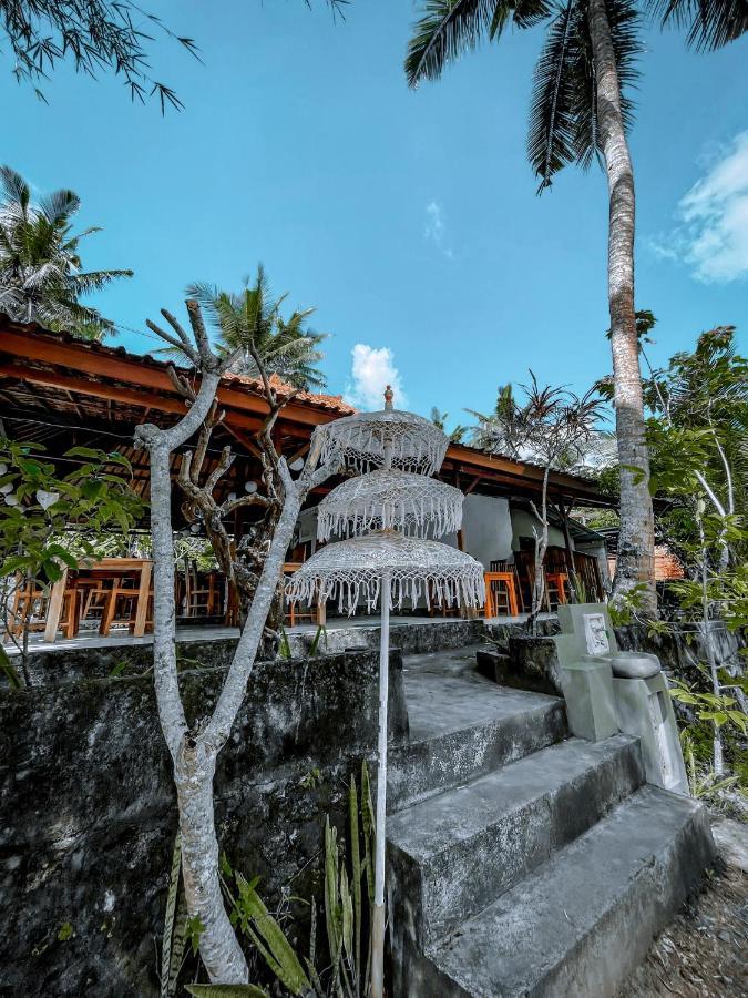 Mertha Sari Resto & Bungalow Klungkung Экстерьер фото